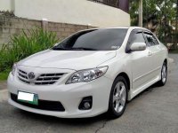 White Toyota Corolla Altis 2012 for sale in Las Pinas