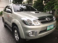 Brightsilver Toyota Fortuner 2007 for sale in Quezon