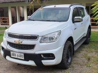 Selling White Chevrolet Trailblazer 2016 in Makati