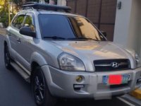 Selling Silver Hyundai Tucson 2007 