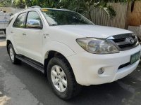 Sell White 2006 Toyota Fortuner in Quezon City