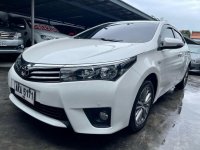 Sell White 2015 Toyota Corolla in Las Piñas