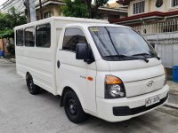 White Hyundai H-100 2018 for sale in Manual