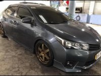 Selling Grey Toyota Corolla Altis 2016 in Manila