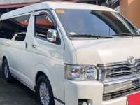 Pearl White Toyota Hiace Super Grandia 2018 for sale in Automatic