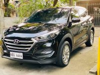 Selling Black Hyundai Tucson 2016 in Imus