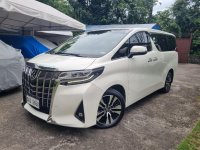 Pearl White Toyota Alphard 2020 for sale in Automatic