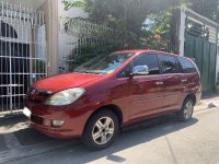 Red Toyota Innova 2006 for sale in Automatic