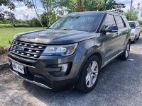 Selling Grey Ford Explorer 2016 in Quezon