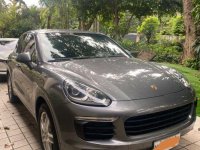 Selling Silver Porsche Cayenne 2018 in San Mateo