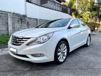 Sell White 2012 Hyundai Sonata in Imus
