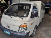 Selling White Hyundai H-100 2010 in Manila