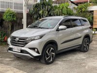 Selling Brightsilver Toyota Rush 2018 in Manila