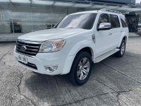 Selling Pearl White Ford Everest 2011 in Pasig