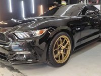 Sell Black 2017 Ford Mustang in Parañaque