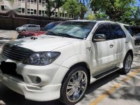 Selling Pearl White Toyota Fortuner 2007 in Quezon