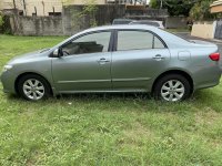 Silver Toyota Corolla Altis 2010 for sale in Paranaque 