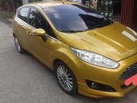 Selling Yellow Ford Fiesta 2015 in Muñoz