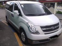Sell Pearl White 2013 Hyundai Starex in Mandaluyong