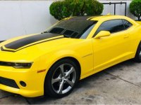 Selling Yellow Chevrolet Camaro 2016 in Quezon