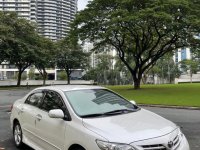 Pearl White Toyota Corolla Altis 2013 for sale in Makati 
