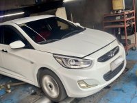 White Hyundai Accent 2015 for sale in Cabuyao 