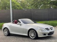 Brightsilver Mercedes-Benz SLK350 2006 for sale in Las Piñas