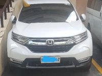 Selling Pearl White Honda Cr-V 2018 in Pateros