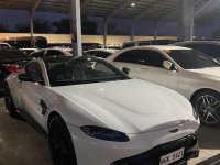 Selling Pearl White Aston Martin Vantage 2020 in Mandaluyong