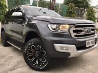 Sell Grey 2018 Ford Everest 