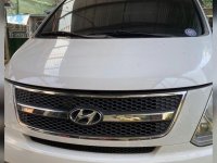White Hyundai Grand Starex 2008 for sale in Valenzuela