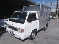 Selling White Mitsubishi L300 2016 in Manila