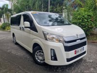 Pearl White Toyota Hiace Commuter 2021 for sale in Malabon 