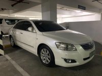 Pearl White Toyota Camry 2007 for sale in Mandaluyong