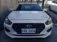 Selling White Hyundai Reina 2019 Sedan 