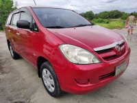 Selling Red Toyota Innova 2007 in Angono