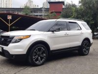 Pearl White Ford Explorer 2015 for sale in Cainta