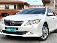 Pearl White Toyota Camry 2012 for sale in Las Piñas