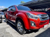 Red Isuzu D-Max 2017 for sale in Automatic