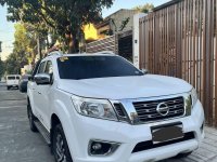 Selling White Nissan Navara 2020 in San Mateo