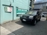 Selling Black Nissan X-Trail 2012