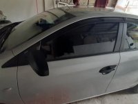 Selling Pearlwhite Toyota Vios 2015 in Caloocan