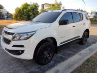 Selling Pearl White Chevrolet Trailblazer 2020 in Imus