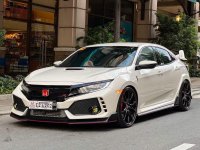 Sell White 2020 Honda Civic in Taytay