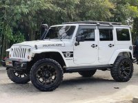 Selling White Jeep Wrangler 2014 in Quezon City