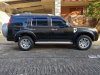 Selling Black Ford Everest 2015 in Parañaque