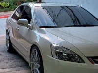 Selling Pearl White Honda Accord 2007 in Pasig
