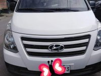 White Hyundai Starex 2017 for sale in Cainta