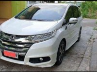 Selling White Honda Odyssey 2015 in Cainta