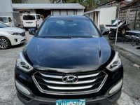 Selling Black Hyundai Santa Fe 2013 in Quezon City